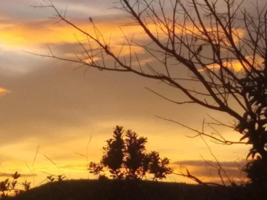 Chale Aconchegante Em Estancia Climatica Santo Antônio do Leite Zewnętrze zdjęcie