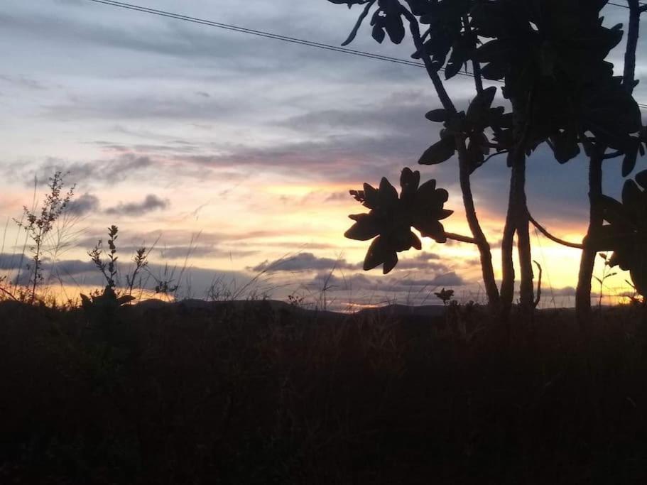 Chale Aconchegante Em Estancia Climatica Santo Antônio do Leite Zewnętrze zdjęcie